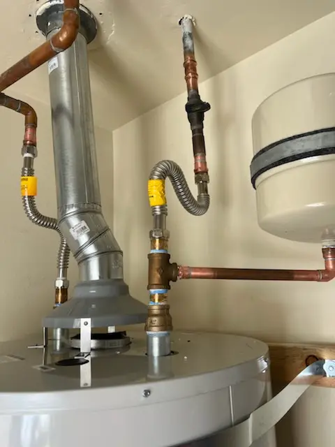 Water heater installation and plumbing repair in Provo Bay